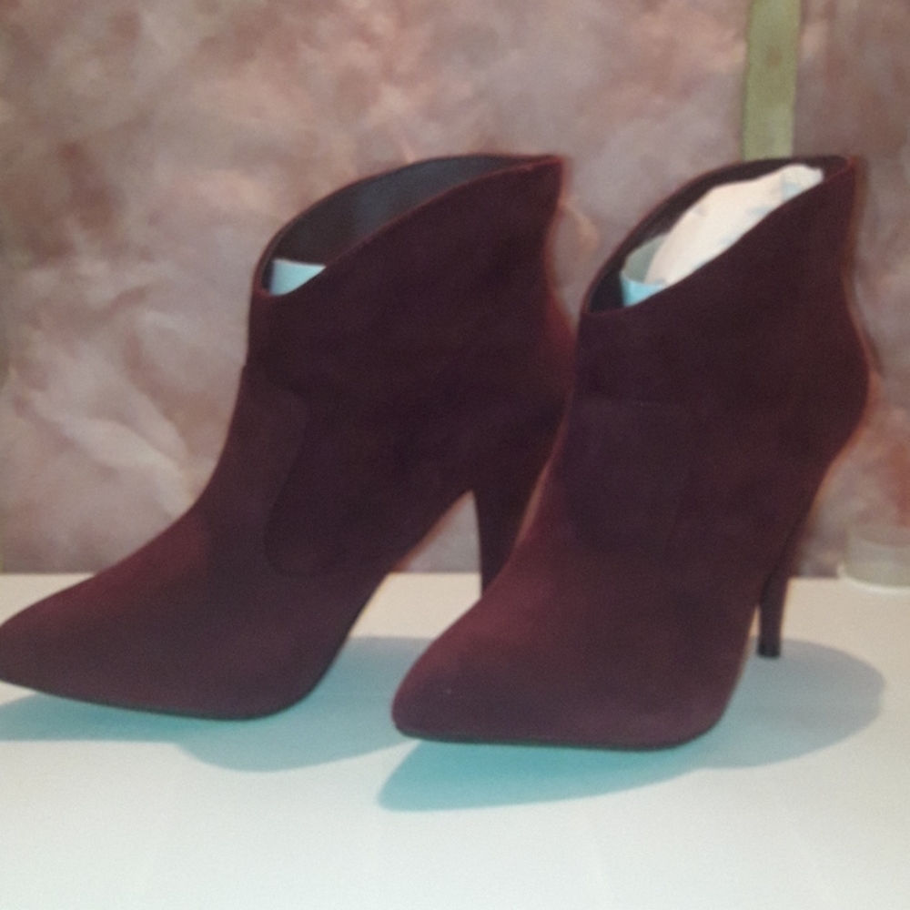 🌸Anne Michelle High Heel Ankle Booties Size 9